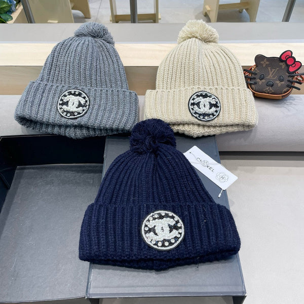 BERRETTO IN MAGLIA DI LANA BEIGE 430242