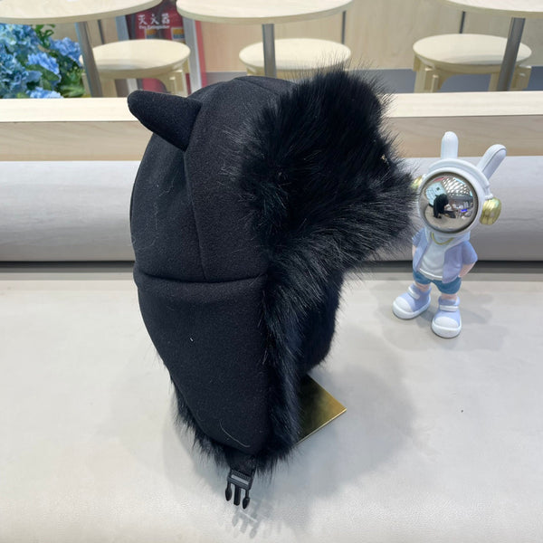 CAPPELLO DA TRAPPER IN CAMOSCIO NERO E PELLICCIA DI AGNELLO 429972