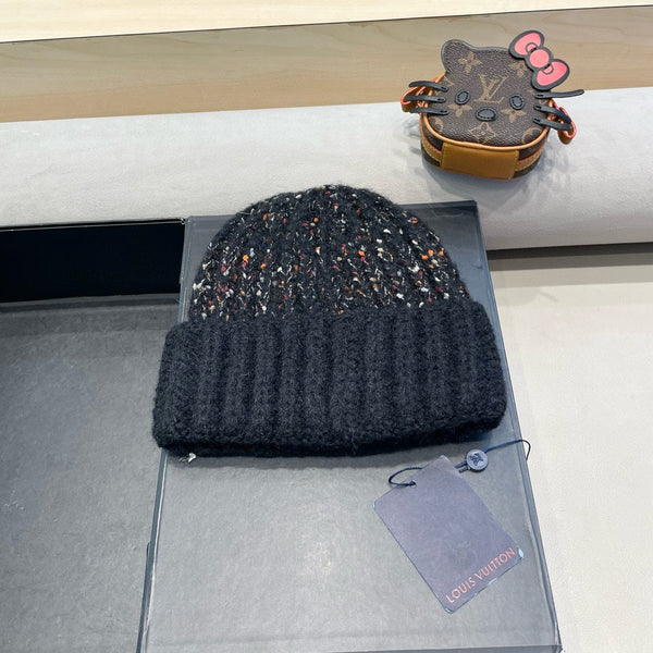 KNITTED BEANIE HAT IN BLACK WOOL 431619