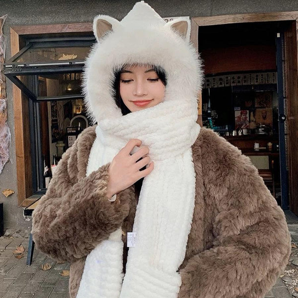 BEANIE HAT IN WHITE WOOL AND LAMB FUR 435076