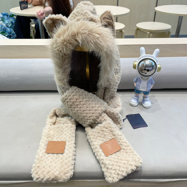 BEANIE HAT IN COSMIC LATTE BEIGE  WOOL AND LAMB FUR 435073