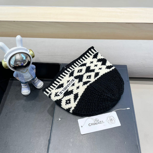 BERRETTO IN LANA MISTO NERO BIANCO 431698