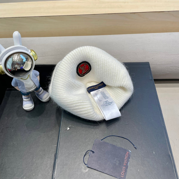 BERRETTO IN LANA BIANCA E PELLICCIA DI CONIGLIO 433475