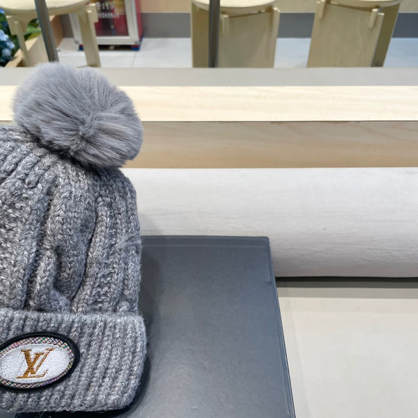 BERRETTO IN LANA GRIGIA 433485