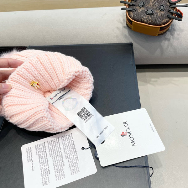 BERRETTO IN LANA CON POM POM ROSA CHIARO 435047