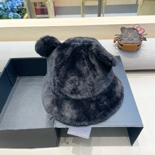 BUCKET HAT IN BLACK  WOOL AND LAMB FUR 434939