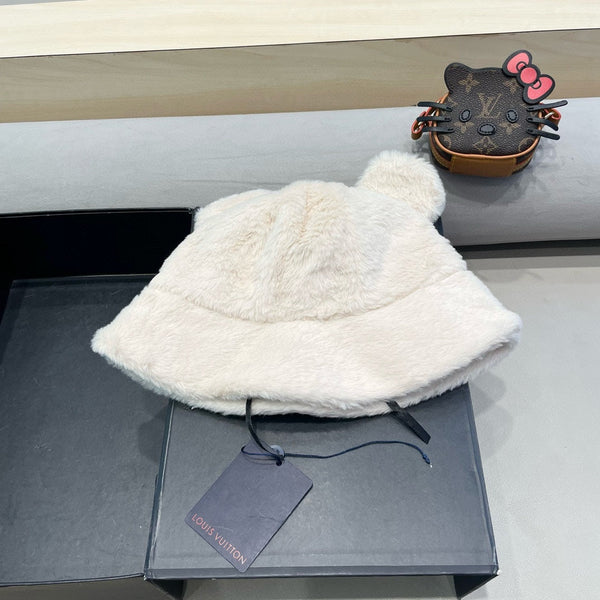 BUCKET HAT IN WHITE  WOOL AND LAMB FUR 434940