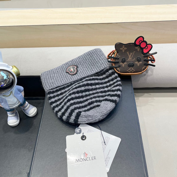 BERRETTO IN CASHMERE NERO MISTO GRIGIO ACCIAIO 436732