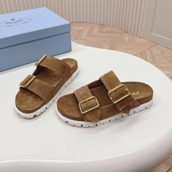 Ciabatte con cinturino a doppia fibbia 20 in pelle scamosciata marrone