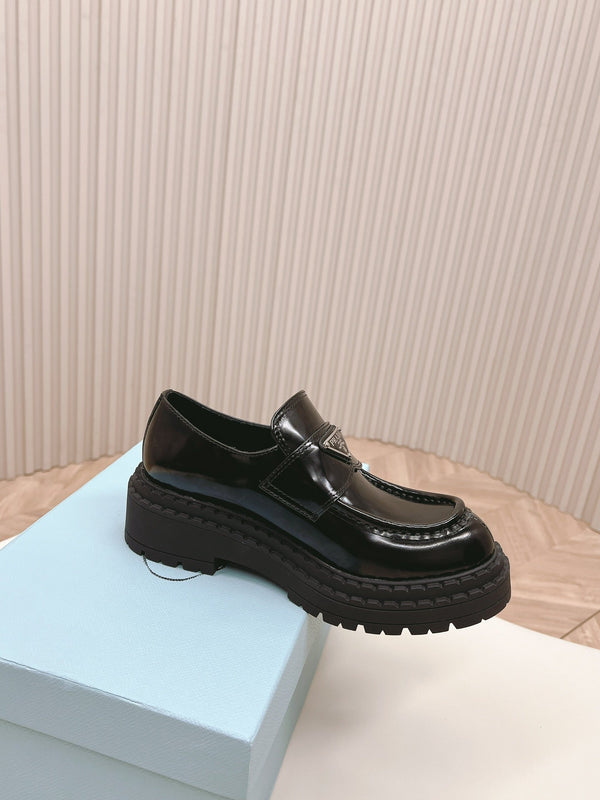 PRA BRUSHED MONOLITH LOAFERS GLOSSY BLACK CALFSKIN