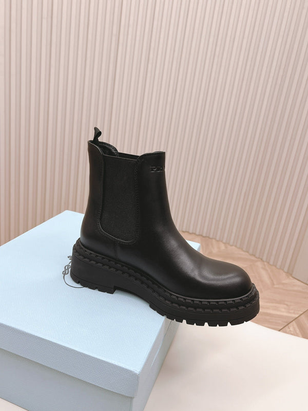 PRA MONOLITH BRUSHED BOOTIES BLACK CALFSKIN