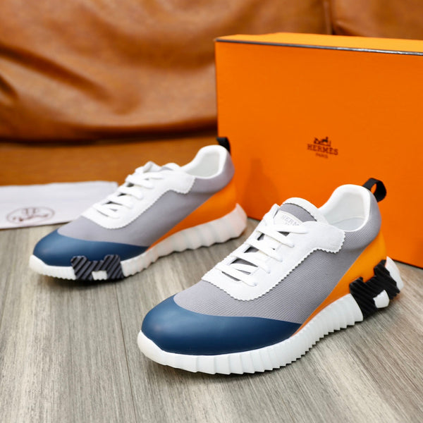 HM BOUNCING SNEAKER NAVY AND GRAY CANVAS