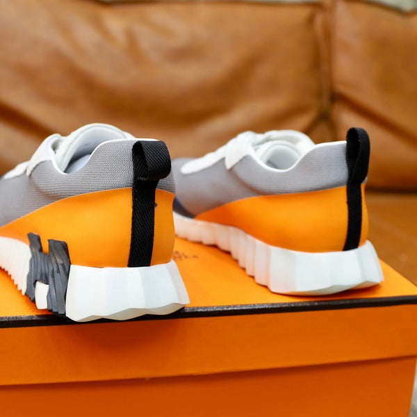 HM BOUNCING SNEAKER NAVY AND GRAY CANVAS