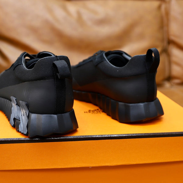 SNEAKER HM BOUNCING IN TELA NERA E PELLE DI VITELLO