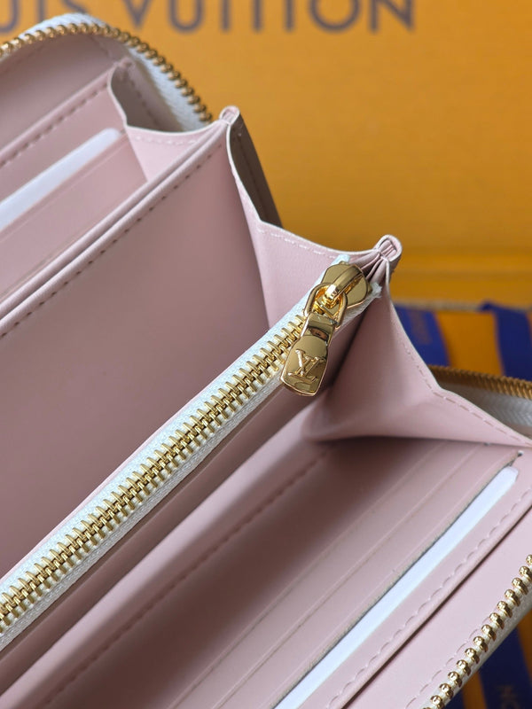 LV M15091 Zippy Wallet 19.5cm Dream Beige Monogram Embossed Lambskin- Light GHW