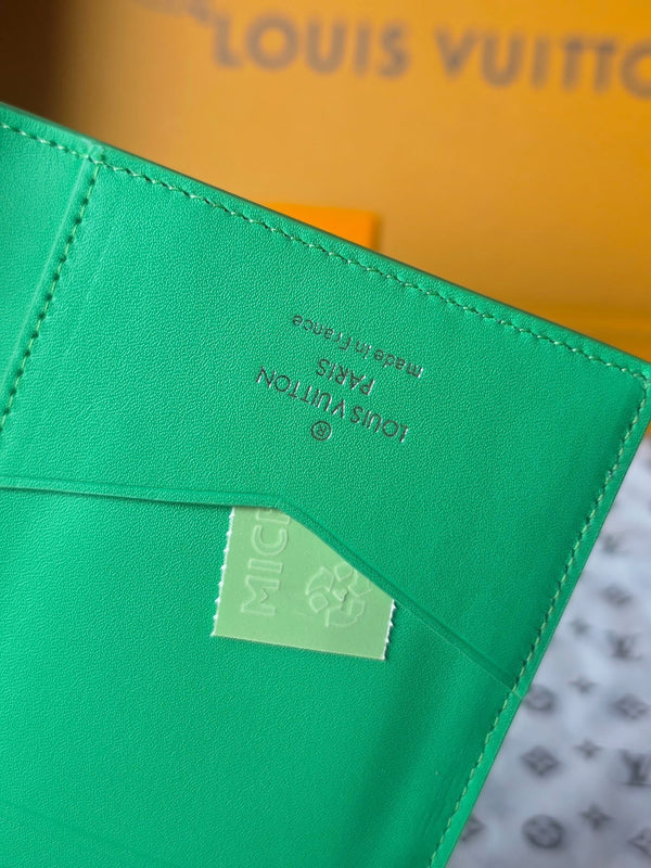 LV M25992 Pocket Organizer Wallet Bamboo Green Taurillon Monogram leather