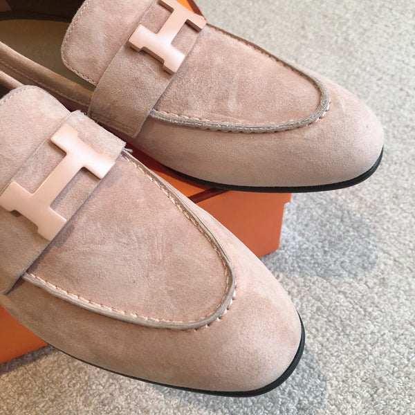 Paris Loafer Peach Suede Calfskin With Signature Buckle 509351