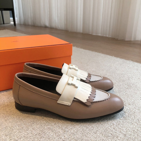 Royal Loafer Brown Mix White Calfskin With Fringe Detail And White Signature Buckle 509411