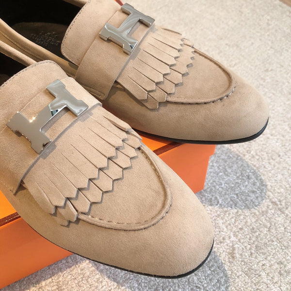 Royal Loafer Beige Suede Calfskin With Fringe Detail And Silver Signature Buckle 509436