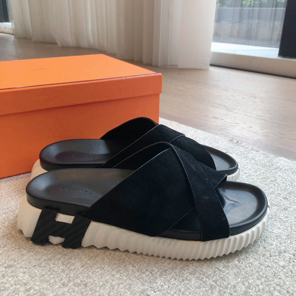 SANDALO HM INFRA IN CAMOSCIO NERO