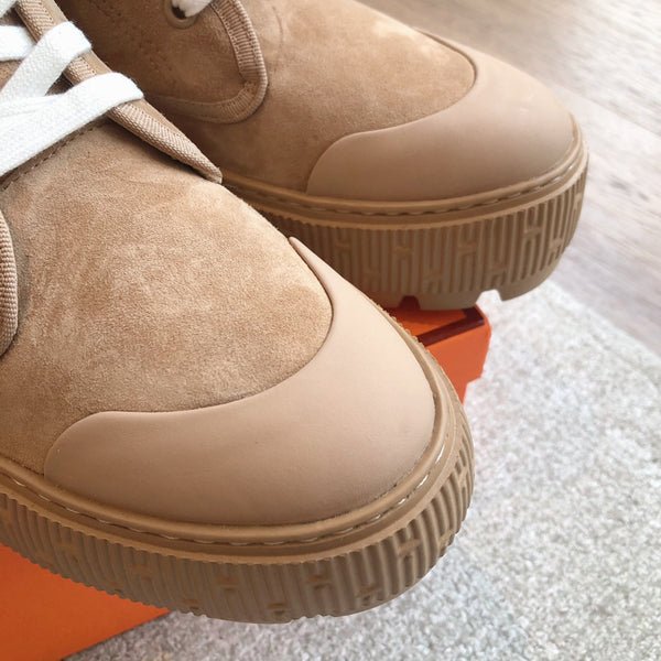 HM ITINERAIRE ANKLE BOOT CAMEL SUEDE