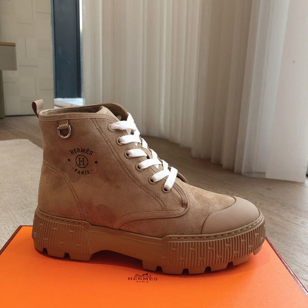 HM ITINERAIRE ANKLE BOOT CAMEL SUEDE