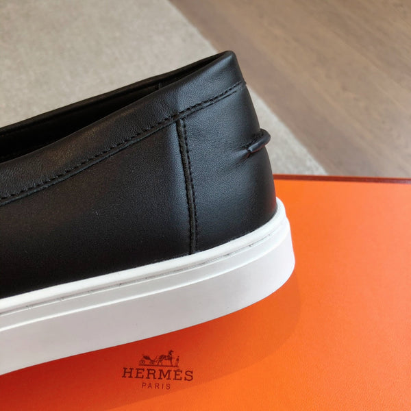 HM IKE SLIP-ON SNEAKER BLACK CALFSKIN