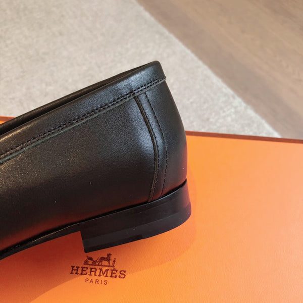 Paris Loafer Grey Canvas and Black Calfskin With Signature Buckle 734379