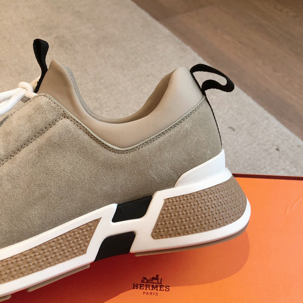 Sneaker HM Just in pelle scamosciata grigio chiaro