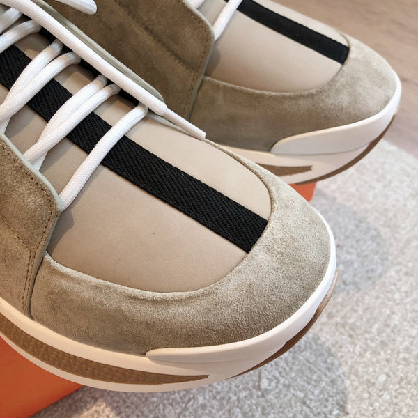 Sneaker HM Just in pelle scamosciata grigio chiaro