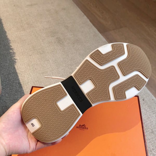 Sneaker HM Just in pelle scamosciata grigio chiaro