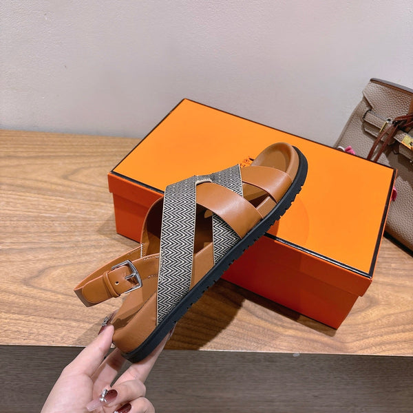 Sandalo Heracles HM 25 in pelle di vitello marrone e tela grigio scuro