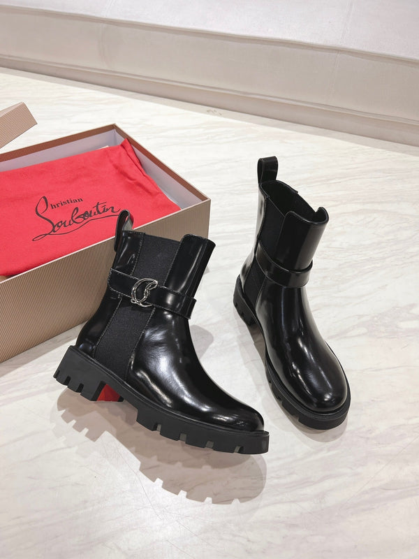 CL 25C Chelsea Booty Lug Black Patent Leather 167671