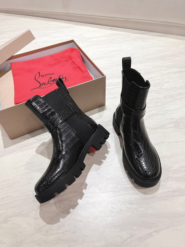 CL 25C Chelsea Booty Lug Black Alligator embossed calf leather 167675