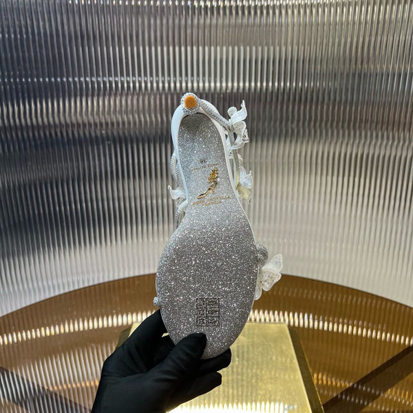 RC 25C Flower Fairy Snake-Shaped Flower Strap Crystal White Sheepskin 174925