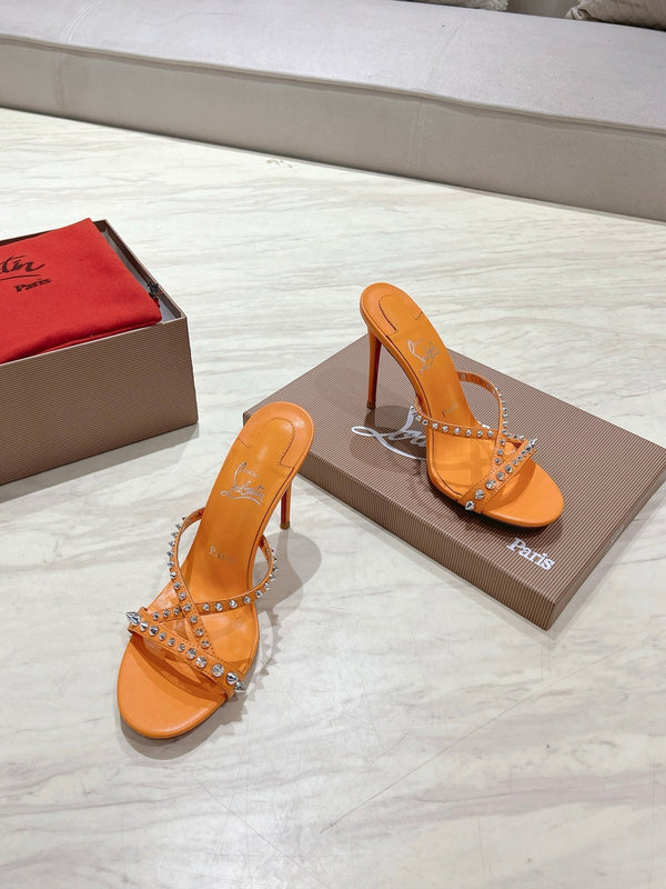 CL 25 Cross-Strap Slippers Orange Gloss Calf Patent Leather Rivets 314924