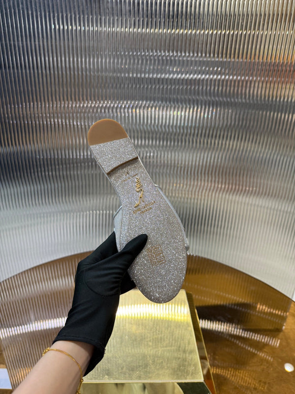 RC 25C Butterfly Flower Flat Sandals Slippers Sliver Sheepskin Rhinestone 275770