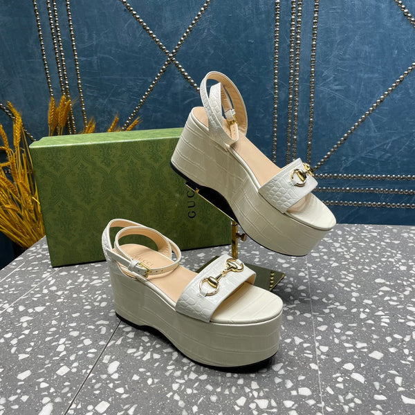 SANDALO FLATFORM GG HORSEBIT IN PELLE DI VITELLO BIANCO LUCIDO