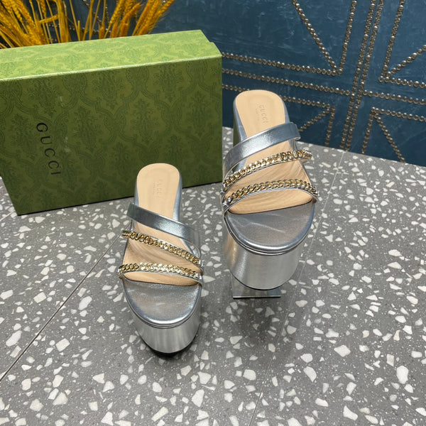 ZEPPA ALTA IN PELLE DI VITELLO ARGENTO CON FERRAMENTA ORO