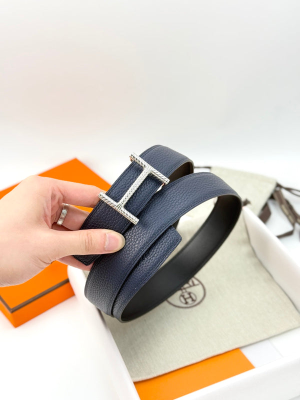 HM 32mm Hisseo belt & Reversible Navy Blue leather 186452
