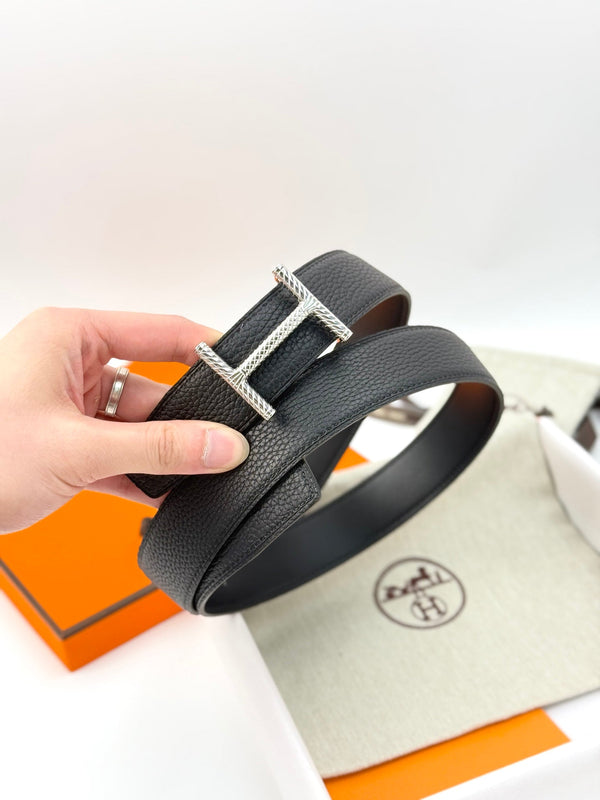 HM 32mm Silver Hisseo belt & Reversible Black leather 186447