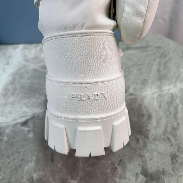 PRA Moon Boots White With Pouch Recycled Nylon & Cowhide 454734