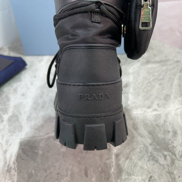 PRA Logo-Plaque Snow Boots With Pouch Black Recycled Polyamide Cowhide 454742