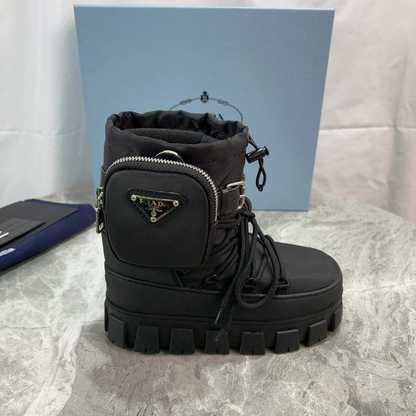 PRA Logo-Plaque Snow Boots With Pouch Black Recycled Polyamide Cowhide 454742