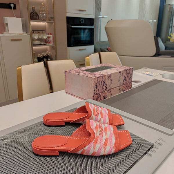 Jimmy 25 Nako Flat Paprika Nappa Leather 240104