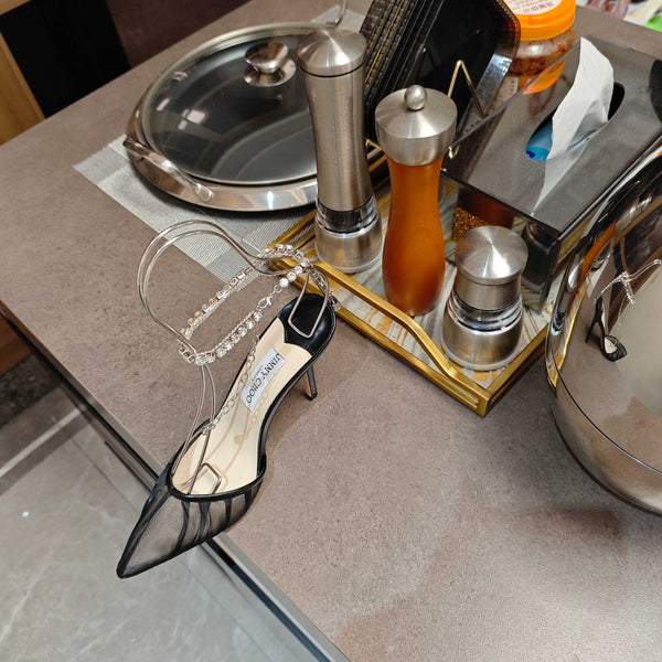 Jimmy 25 Seada 100 Pump Black Cowhide 240046