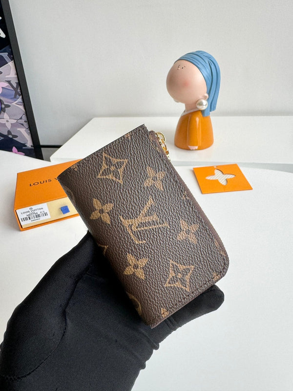 LV Noa Key Holder Brown Monogram Canvas 221546