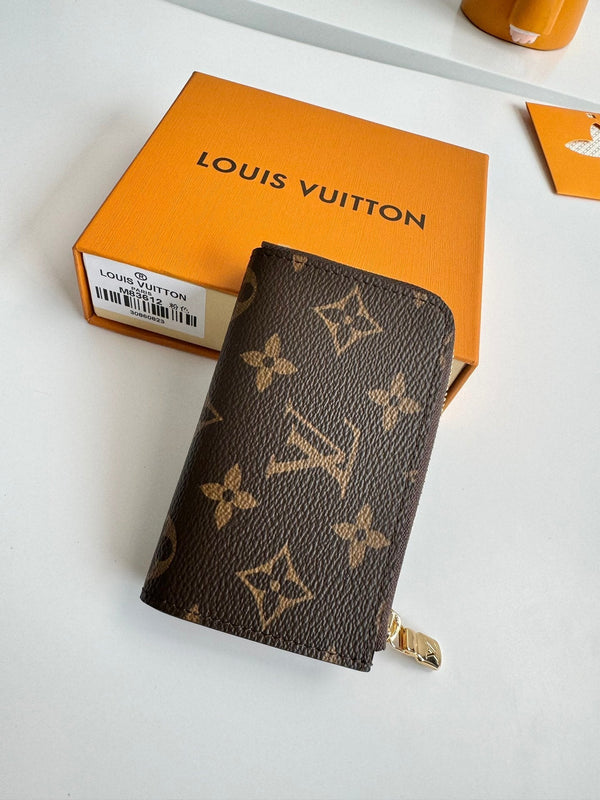 LV Noa Key Holder Pink Monogram Canvas 221547