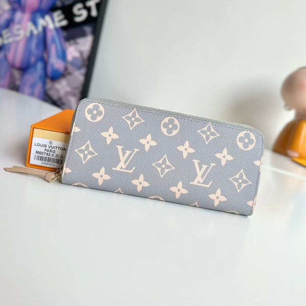 LV Clemence Wallet Trianon Gray Monogram Canvas GHW 221282