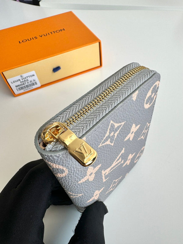LV Zipper Coin Purse Trianon Gray Monogram Canvas GHW 221285